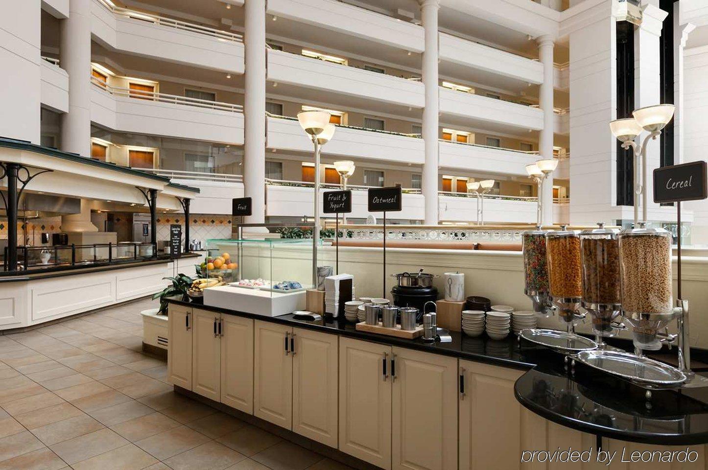 Embassy Suites By Hilton Washington Dc Chevy Chase Pavilion Restaurant photo